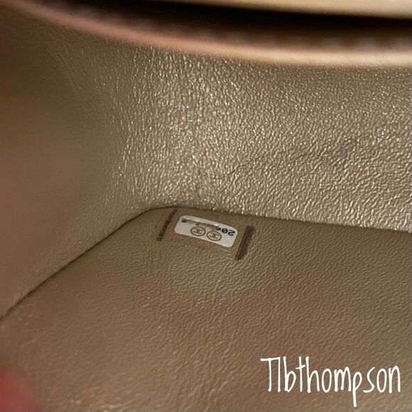 Chanel square mini gold caviar leather & GHW - Picture 12 of 14